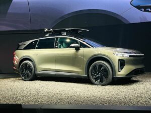 Debut Of 440 Mile Range All Electric Lucid Gravity Suv