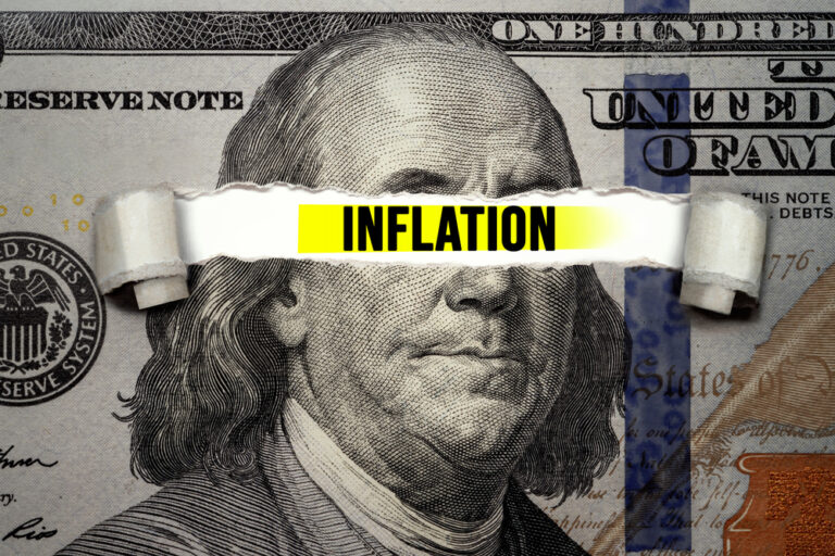 Major Banks Foresee Significant Interest Rate Reductions – Stay Updated