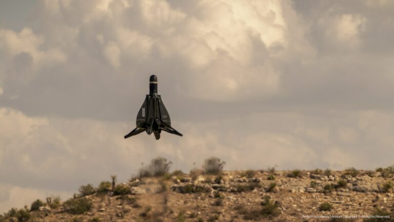 Anduril Introduces Road Runner: A Fighter Weapon with Falcon 9-Like Landing Capabilities Anduril Introduces Road Runner: A Fighter Weapon With Falcon 9 Like
