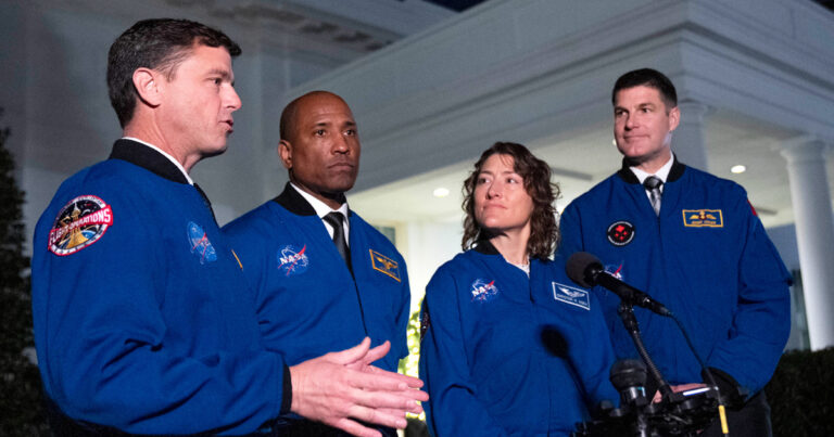 Future NASA Moon Landings to Feature International Astronauts Future Nasa Moon Landings To Feature International Astronauts