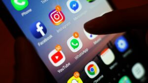 Minister Says Ban On Social Media For Under 16s Should Be