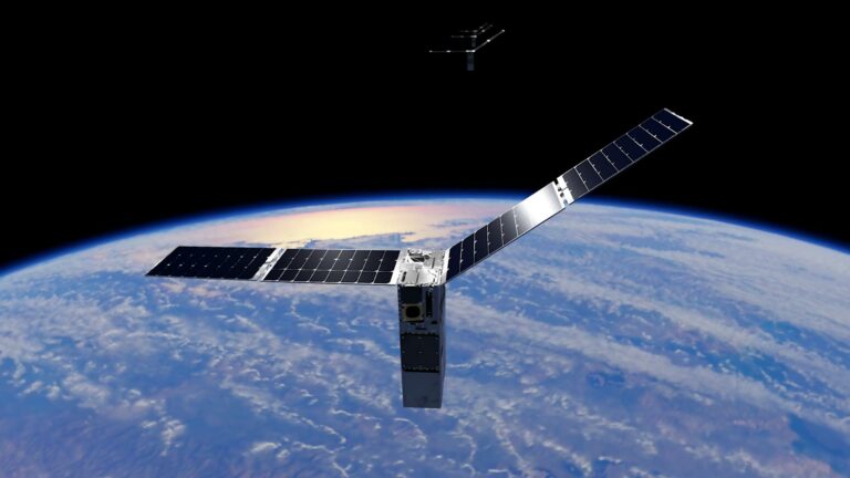 NASA conducts swarm experiment with Starling CubeSats Nasa Conducts Swarm Experiment With Starling Cubesats