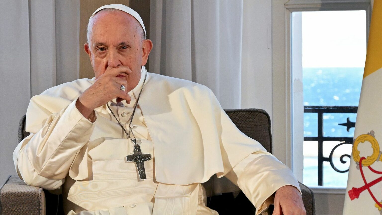 Pope Francis Advocates For Global Oversight Of Artificial Intelligence |
