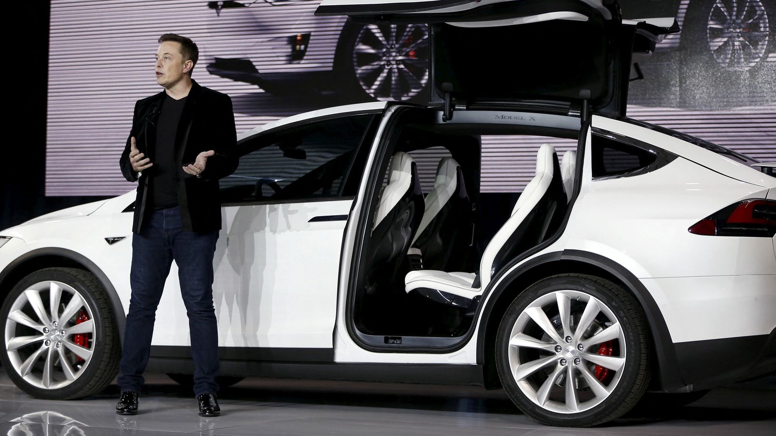 Tesla Announces Recall of Over 2 Million Cars in the US Due to Autopilot Safety Concerns | Science and Technology Update 1 Tesla Announces Recall Of Over 2 Million Cars In The