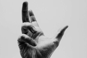 Enhancing Virtual Reality With Artificial Touch Technology For A More