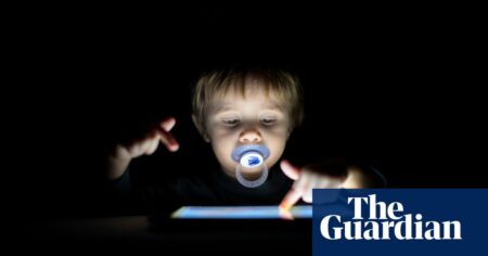Parents Share Their Countermeasures As Children's Mobile Phone Use Increases