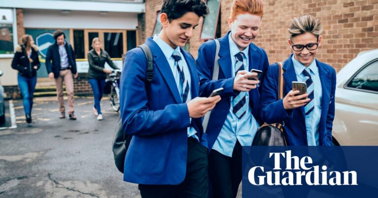 Uk Government Ministers Officially Announce Ban On Mobile Phone Use
