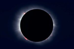 6 Important Considerations During A Total Solar Eclipse