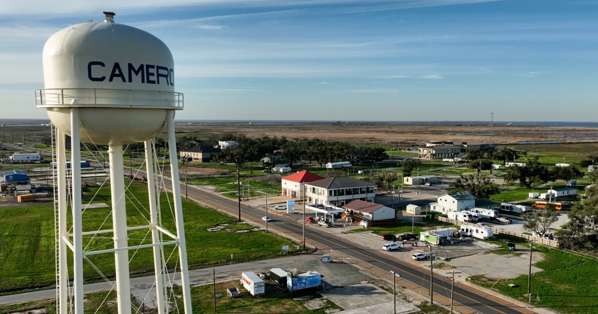 After Hurricane Hits, Majority of Coastal Town's Residents Abandon Rebuilding Efforts 1 After Hurricane Hits, Majority Of Coastal Town's Residents Abandon Rebuilding