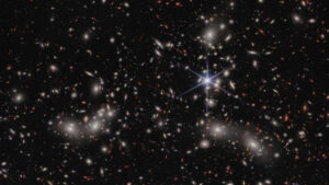 New Study Suggests Photons From Dwarf Galaxies Helped Reionize The