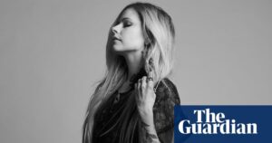 Podcast Of The Week: Amateur Sleuths Theorize Avril Lavigne Was