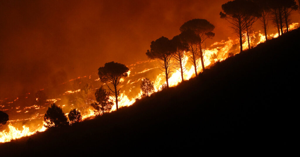Wildfires are increasingly occurring at night, posing a major challenge Wildfires Are Increasingly Occurring At Night, Posing A Major Challenge