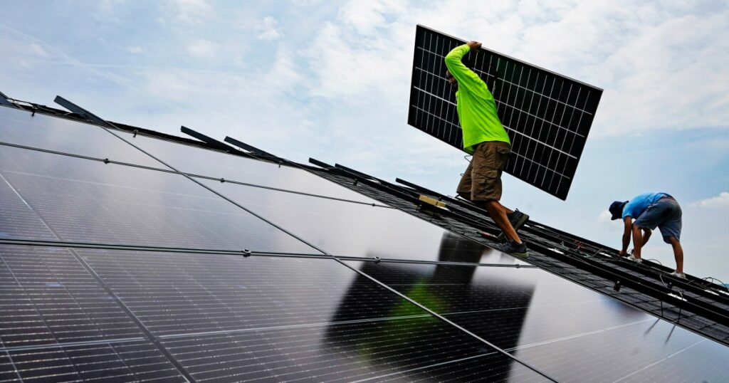 Biden announces $7 billion in federal funding for solar energy projects in celebration of Earth Day Biden Announces $7 Billion In Federal Funding For Solar Energy