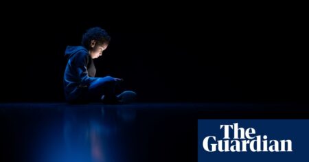 U.s. States And Big Tech Companies Clash Over Online Child