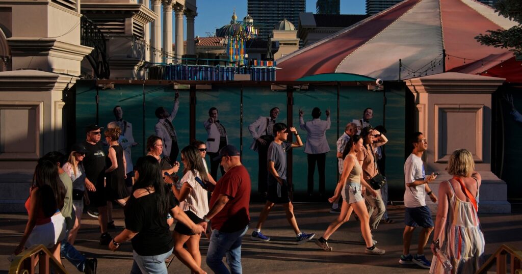 Las Vegas Sizzles In The Heat