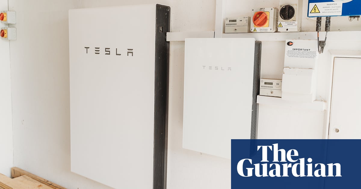 Tesla Refuses To Release Batteries, Denying Owners Full Benefits
