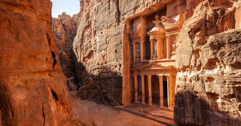 Discovery of 12 human bones in a hidden tomb beneath Petra, Jordan Discovery Of 12 Human Bones In A Hidden Tomb Beneath