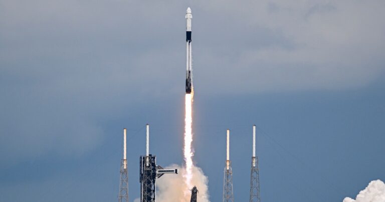 SpaceX’s Falcon 9 rocket suspended by FAA for malfunction Spacex's Falcon 9 Rocket Suspended By Faa For Malfunction