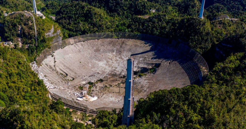 Reports show that an unprecedented failure led to the collapse of a world-famous radio telescope in Puerto Rico. Reports Show That An Unprecedented Failure Led To The Collapse