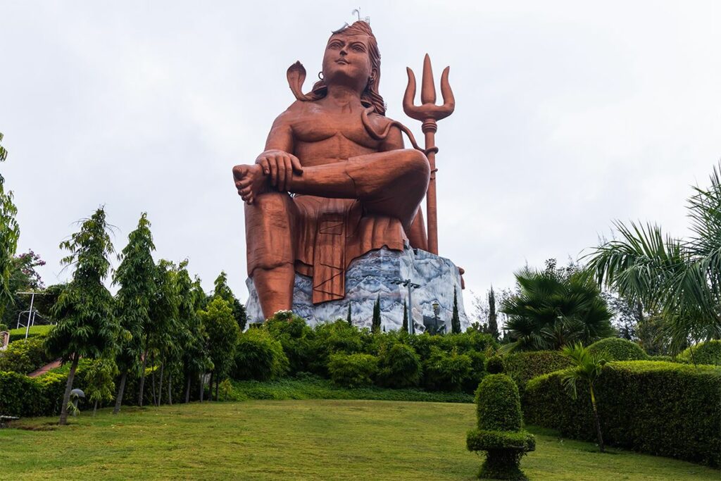 The World's Top Ten Largest Statues