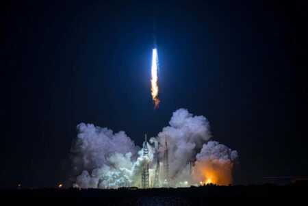 Blue Origin's New Glenn Rocket Successfully Achieves Orbit During Debut