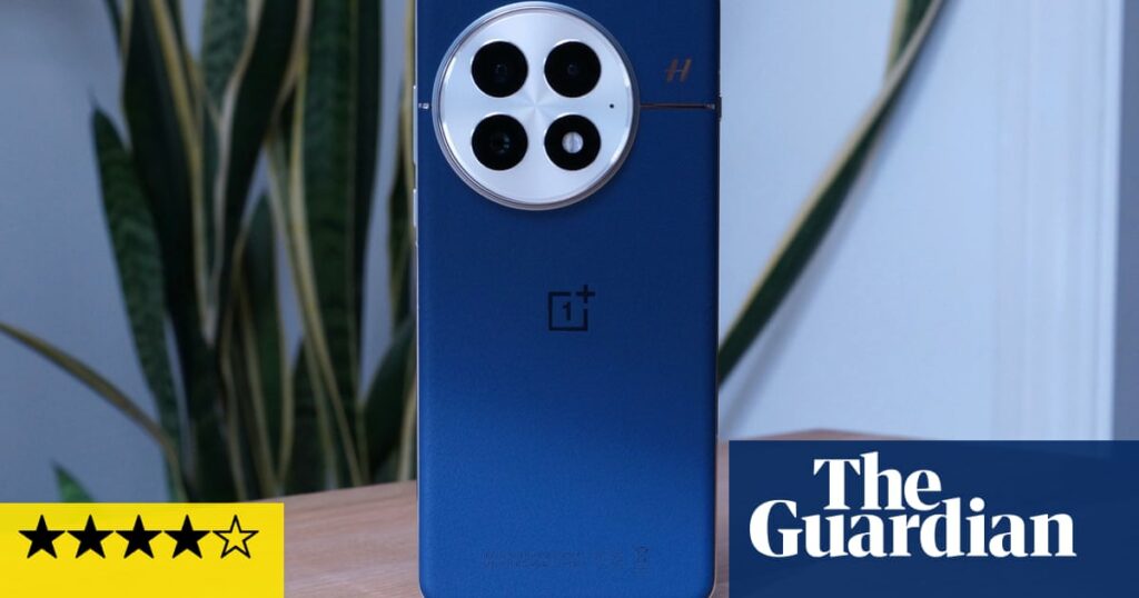 Review Of The Oneplus 13: Lightning Speed Android With Stunning Fabric