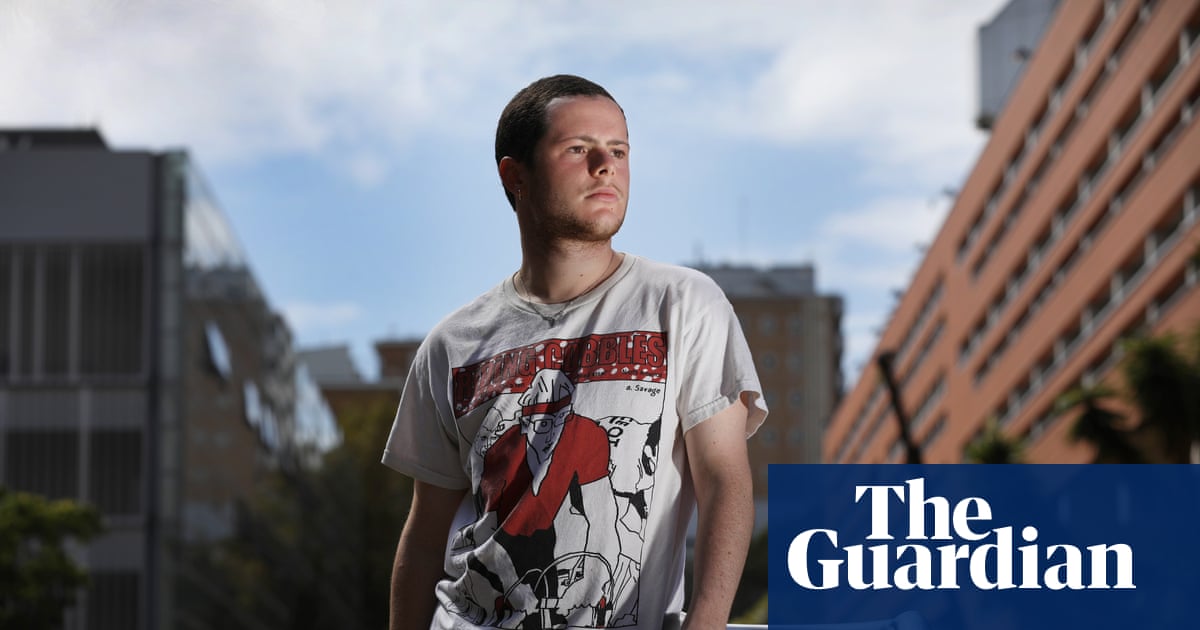 The Social Struggles Of Australian College Students: What Are They