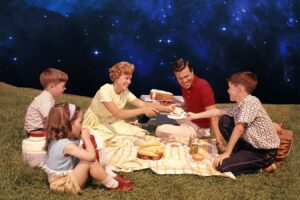 Could our universe be a membrane on the fringe of