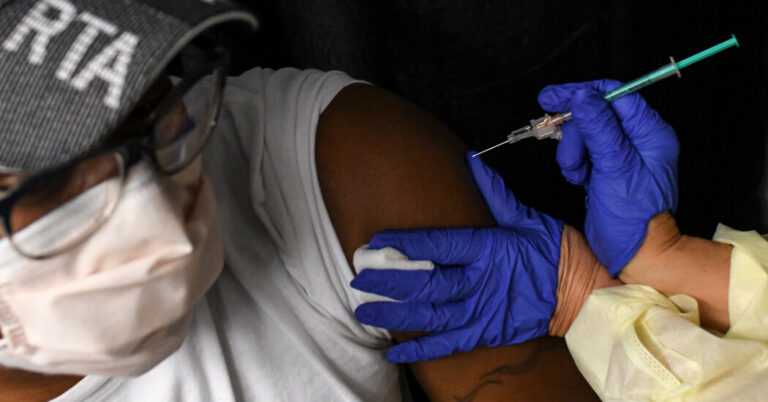 Hhs discontinues research on vaccines and treatments for potential pandemics