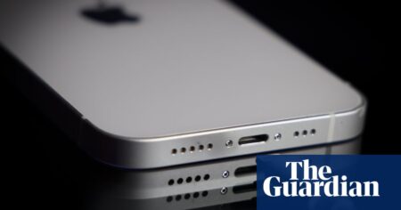 British government offices attempting to prolong legal battle with Apple under wraps British government offices attempting to prolong legal battle with apple
