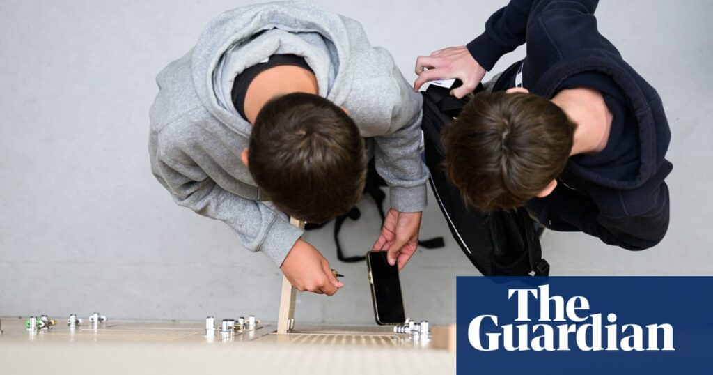 France implements ban on mobile phones in middle schools France implements ban on mobile phones in middle schools