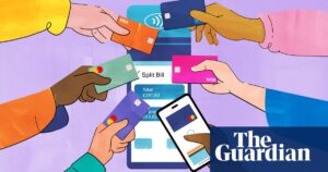 Managing bills together: tips for dividing expenses without damaging relationships