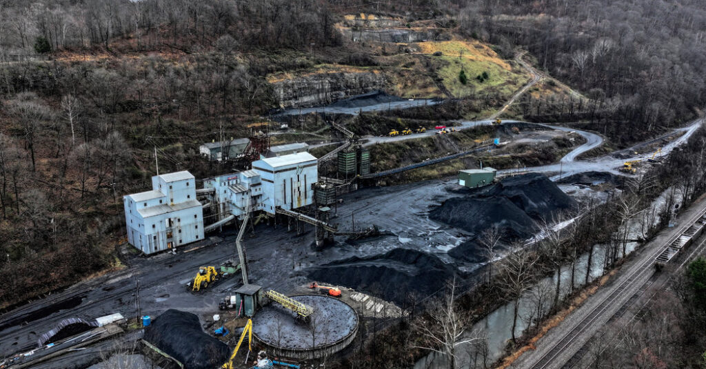 Trump seeks to reverse the prolonged decline of the coal