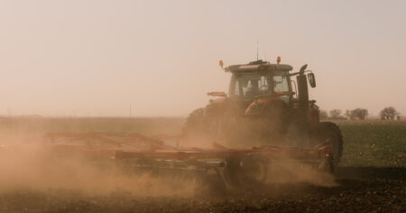 Farmers Sue Over Deleted Climate Data, Prompting Government Reinstatement Farmers sue over deleted climate data, prompting government reinstatement