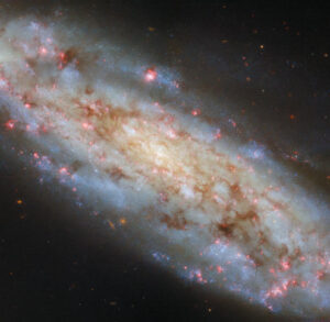 Hubble space telescope reveals fresh perspective on ngc 3511