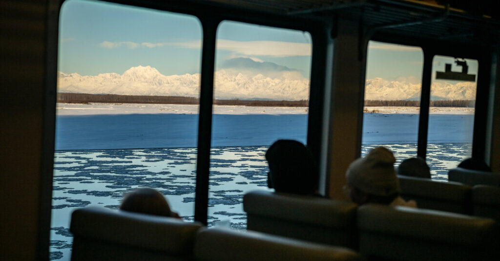 Internal departments are declining in influence while extraction is rising