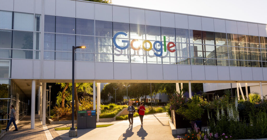 Justice department attorneys advocate for the dissolution of google's ad