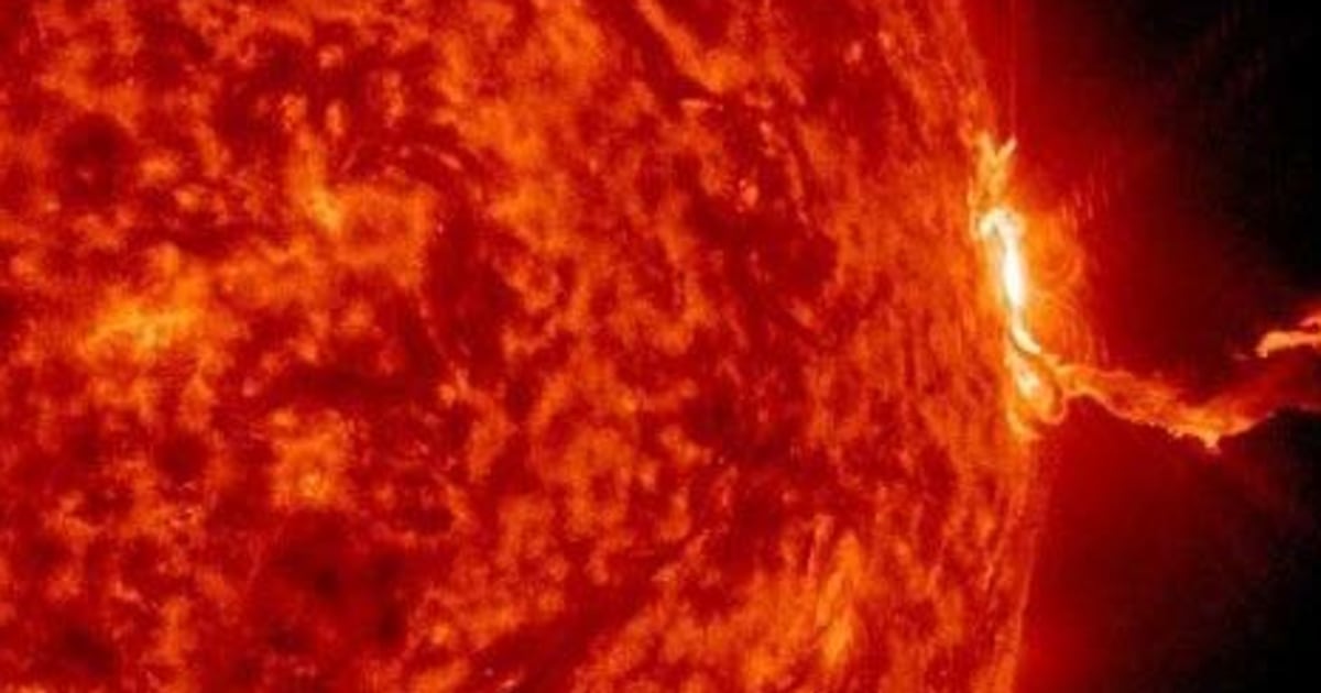 Solar storms disrupt communication and power systems