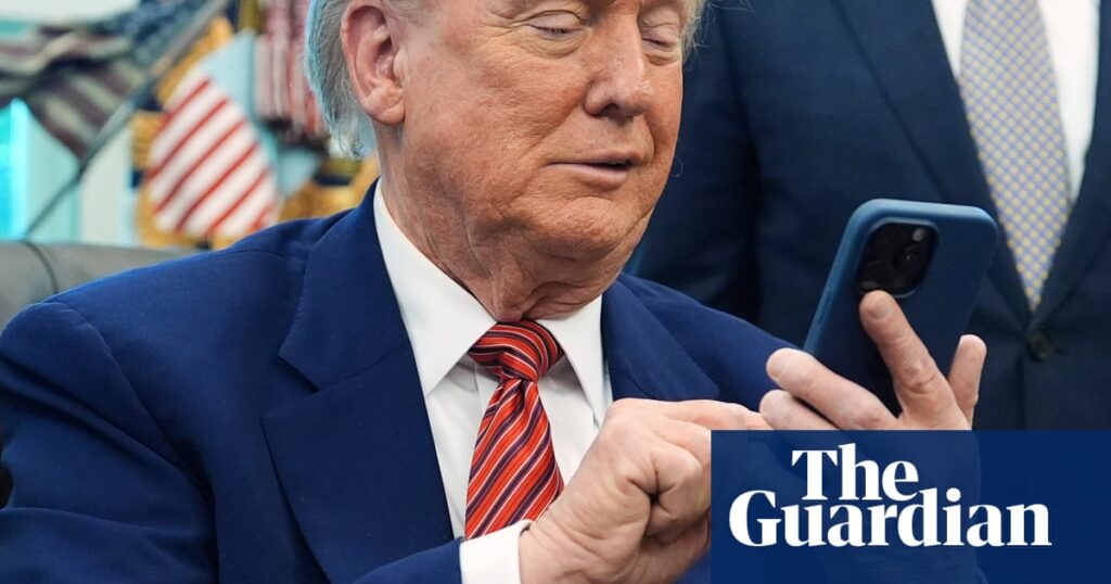 Trump proposes 25% tariffs on non domestic apple and samsung mobile