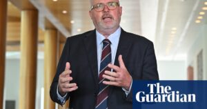 Australia Lacks Alternatives But Industry Minister Advocates for Embracing AI