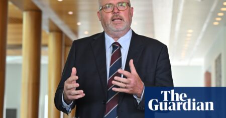 Australia Lacks Alternatives, But Industry Minister Advocates for Embracing AI to Achieve Global Leadership Australia Lacks Alternatives But Industry Minister Advocates for Embracing AI