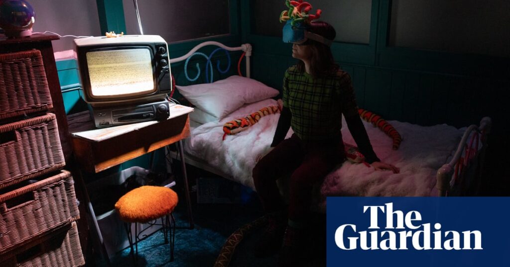 Exploring a Unique XR Experience on Mental Illness in Melbournes