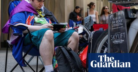 How nintendo navigates trump's tariffs to ensure the switch 2