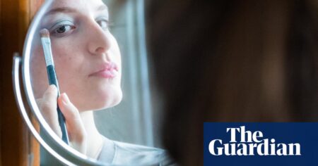 Study Reveals TikTok Skincare Routines for Teens Offer Minimal Benefits