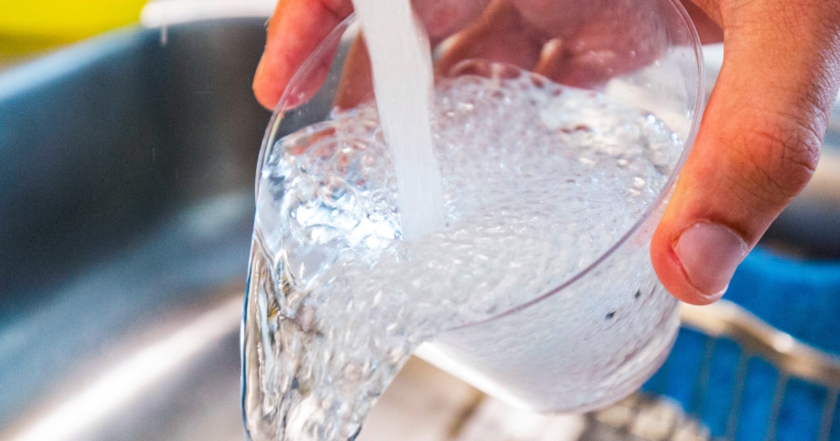 Texas woman dies from brain eating amoeba after using tap water