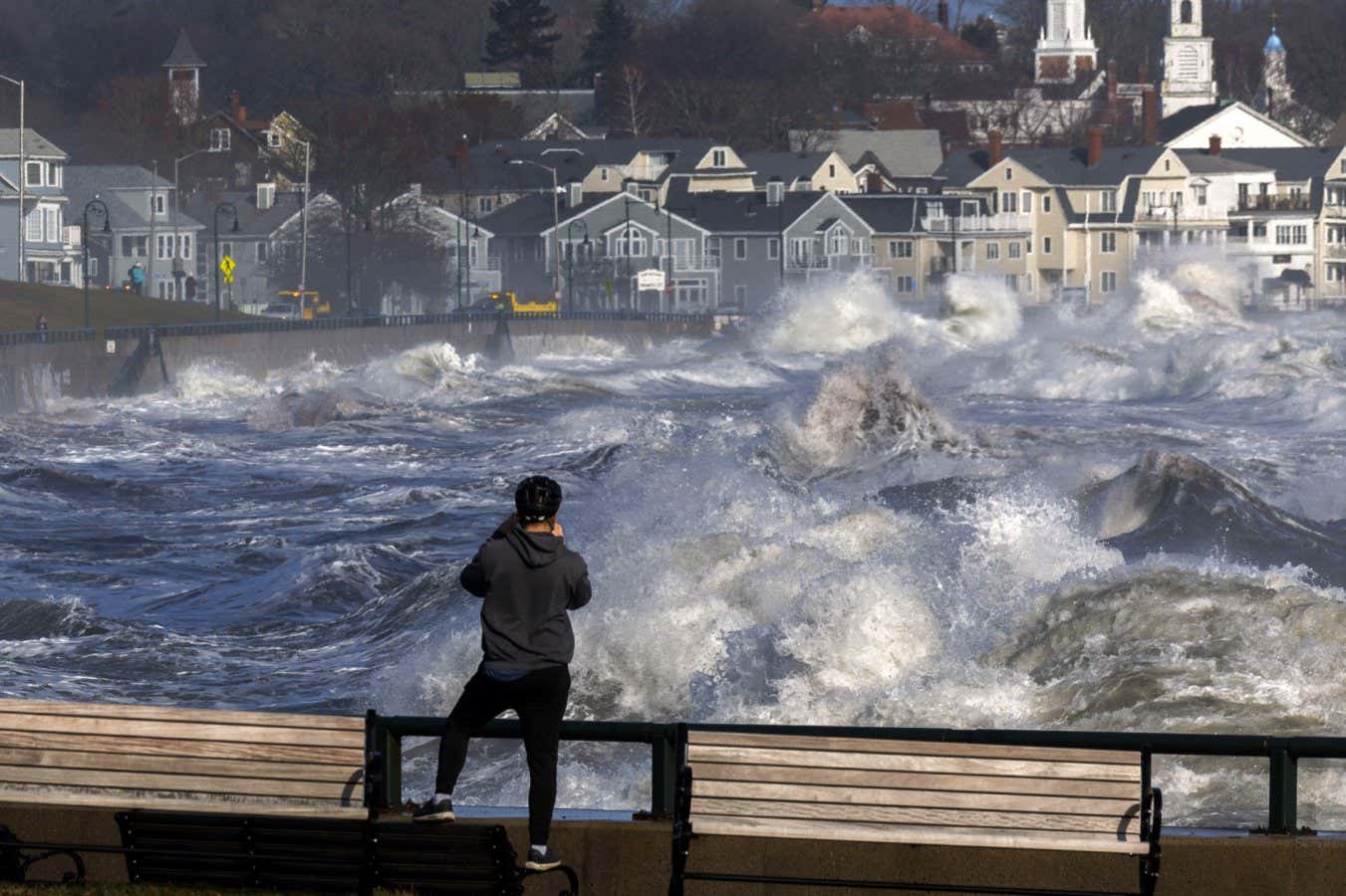 Easters Rise Overlooking New Englands Traditions