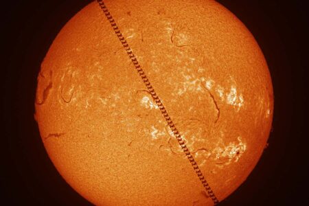 Extraterrestrial Space Imagery from Noteworthy Photoshoot Competitions