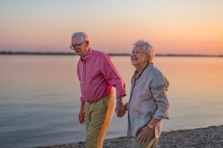 New Study Uncovers the Optimal Walking Pace for Longevity and