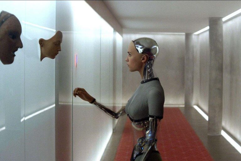 The Dark History of Fictional Female Robots