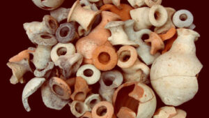 Archaeologists Discover Fragrant Oil Residues in Ancient Phoenician Vessels